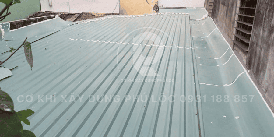 Dịch vụ sửa mái tôn tại TPHCM