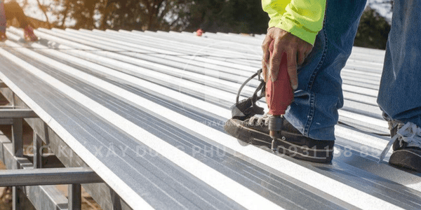 thi công mái tôn tại tphcm