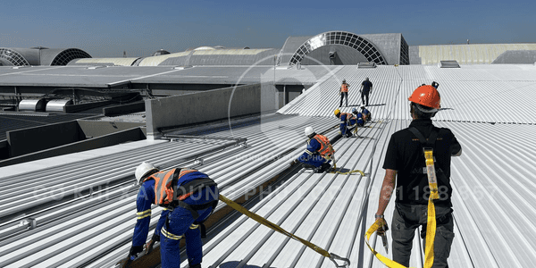 thi công mái tôn tại tphcm