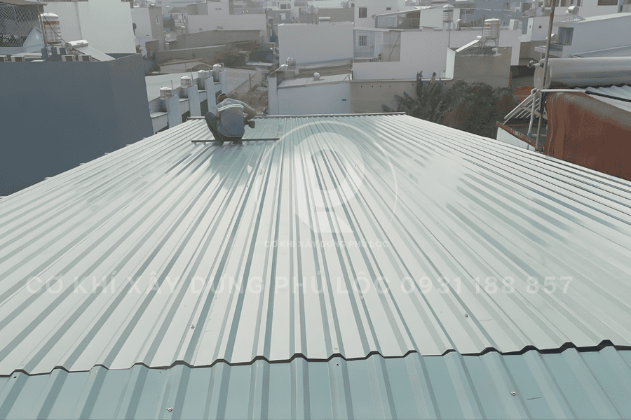 Mái tôn nhà dân dụng