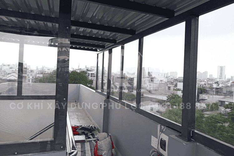 Mái tôn sân thượng