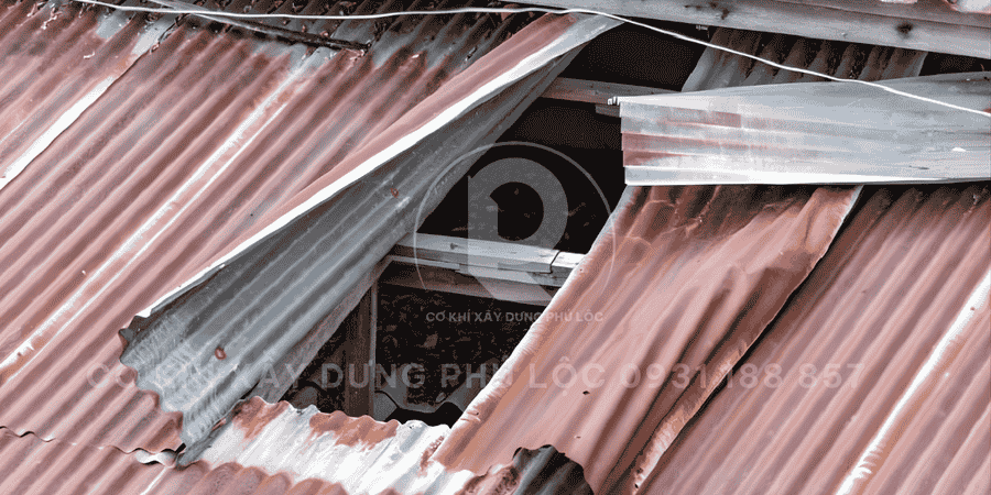 Những Thời Điểm Thích Hợp Nhất Để Lợp Mái Tôn 