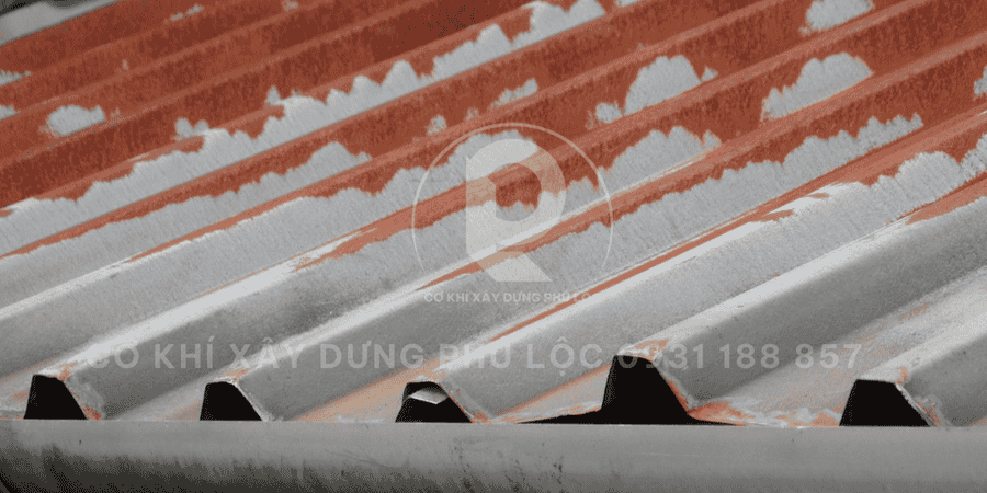 Những Thời Điểm Thích Hợp Nhất Để Lợp Mái Tôn 