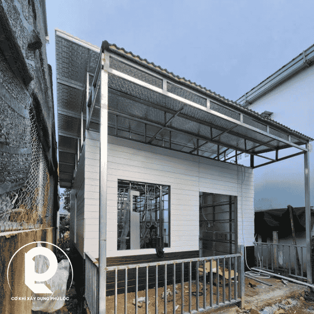 Tấm Panel Tường Ngoài Trời 