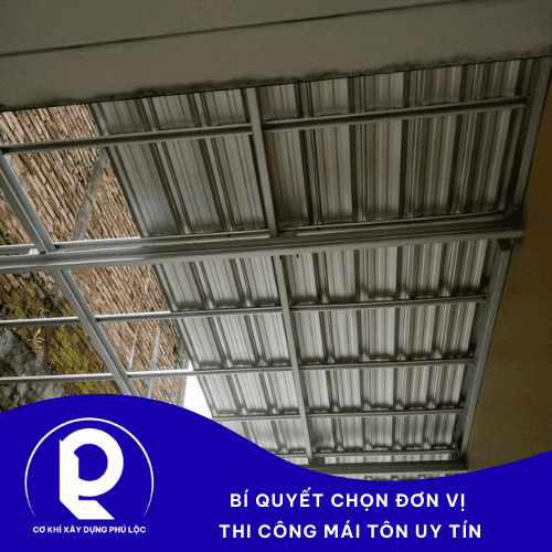 Thi Công Mái Tôn Bền Đẹp An Toàn Mùa Mưa Bão