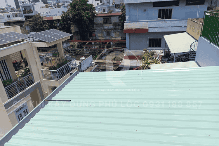 Thi công mái tôn tại Phú Nhuận