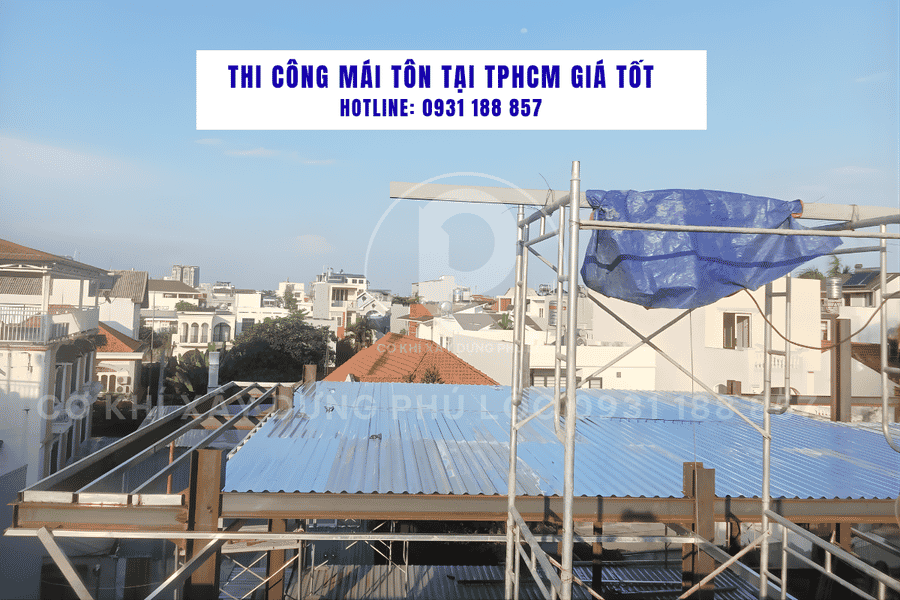 thi công mái tôn tại Quận 7 