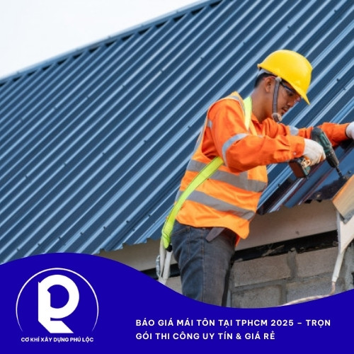 mái polycarbonate lấy sáng cho sân thượng