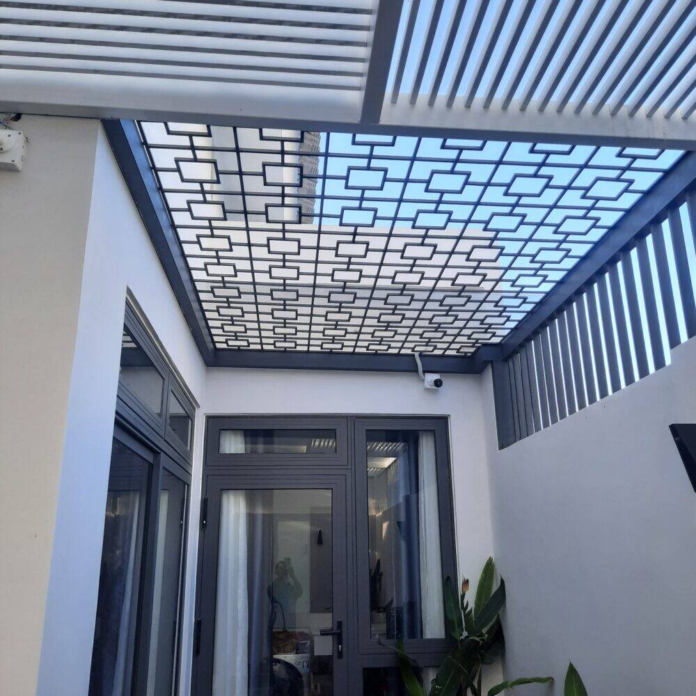 mái kính bình chánh