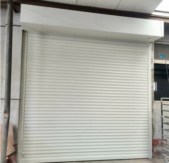 Những Ưu Điểm Và Nhược Điểm Của Cửa Cuốn